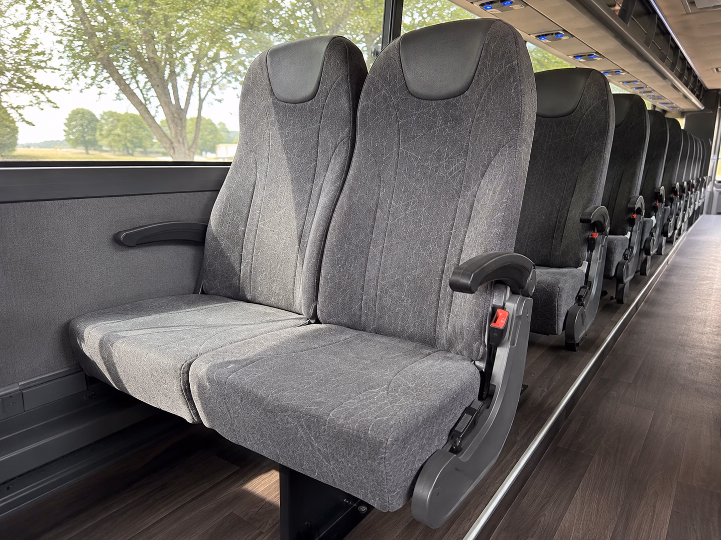 affordable everett wedding charter bus prices for every budget