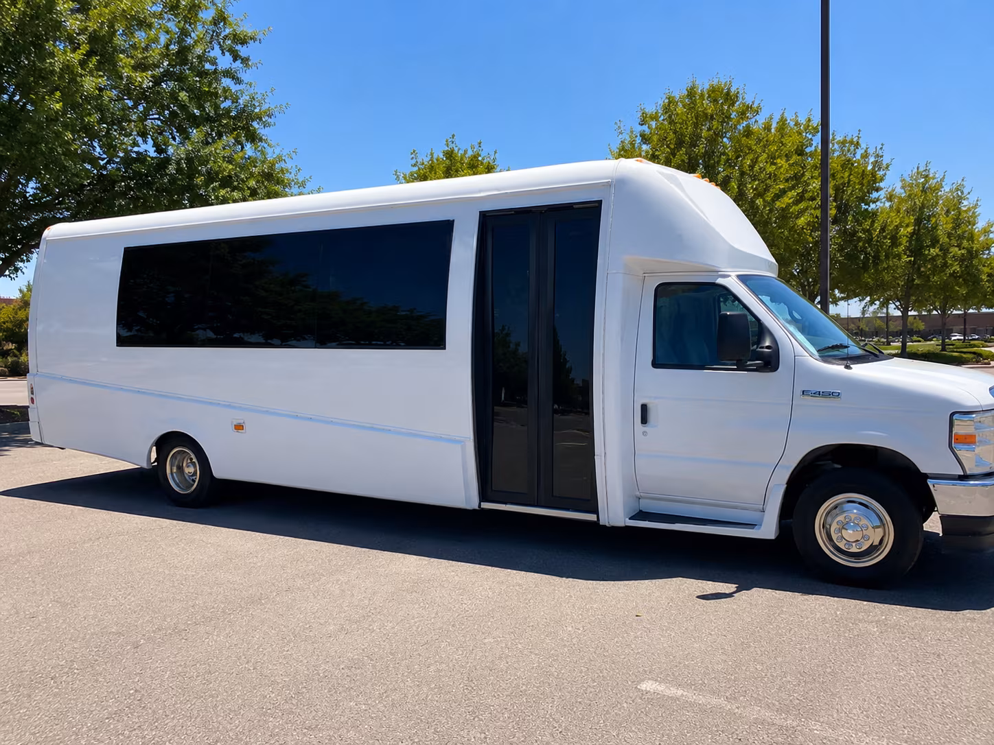 bachelor and bachelorette party buses in everett