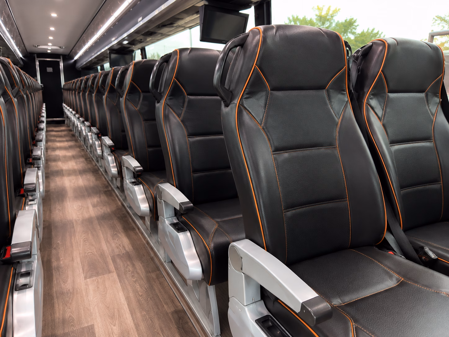 everett airport shuttles for military and government travel