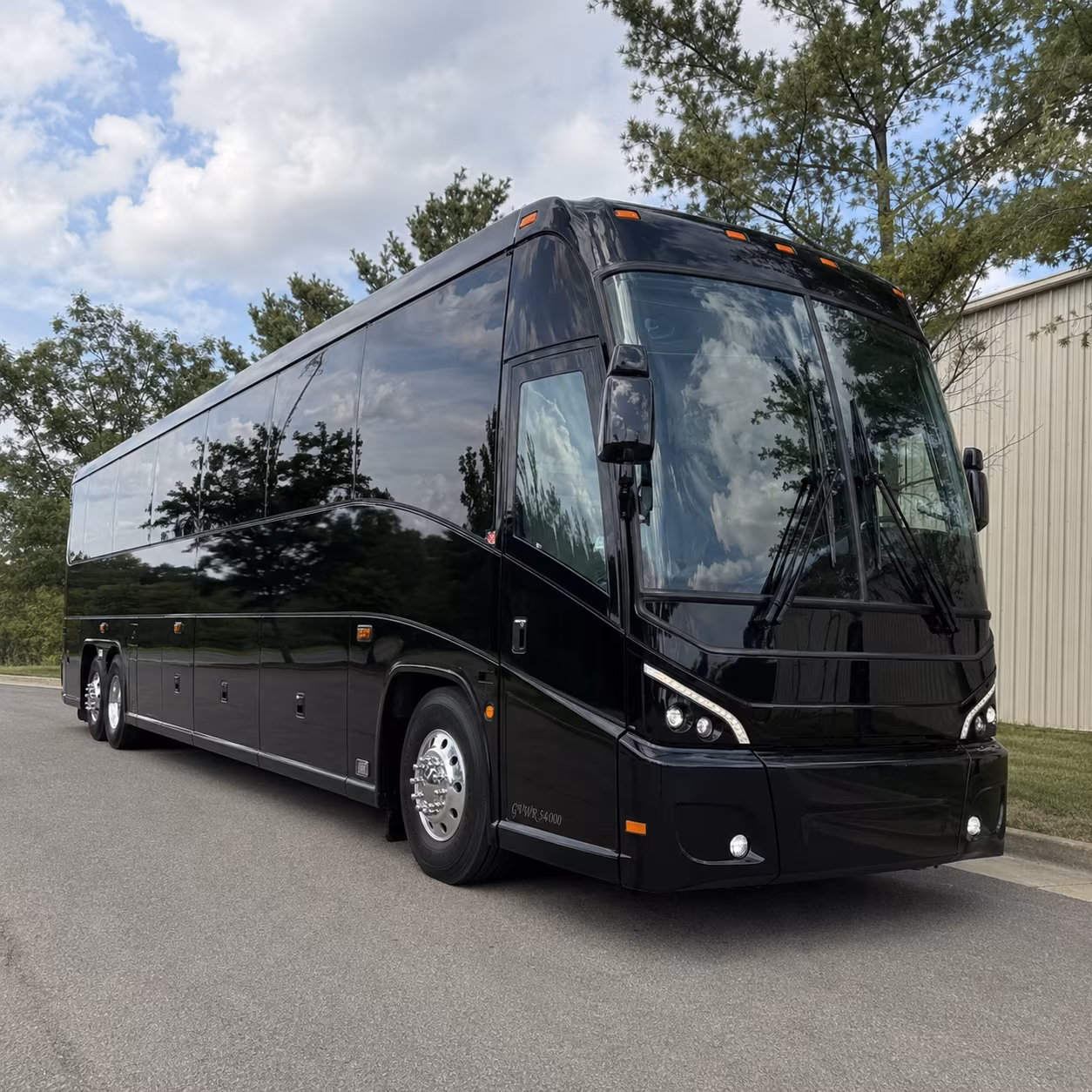 everett long distance charter bus prices